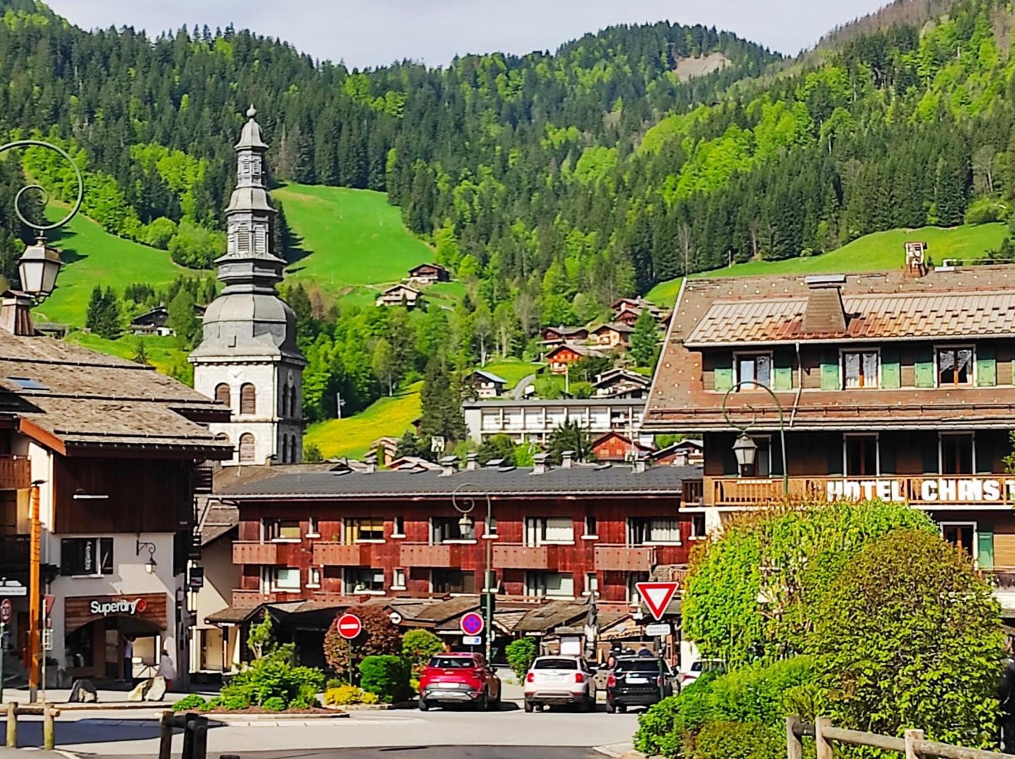 Le Week-End 3 Etoiles, Plein Centre Ville La Clusaz Buitenkant foto